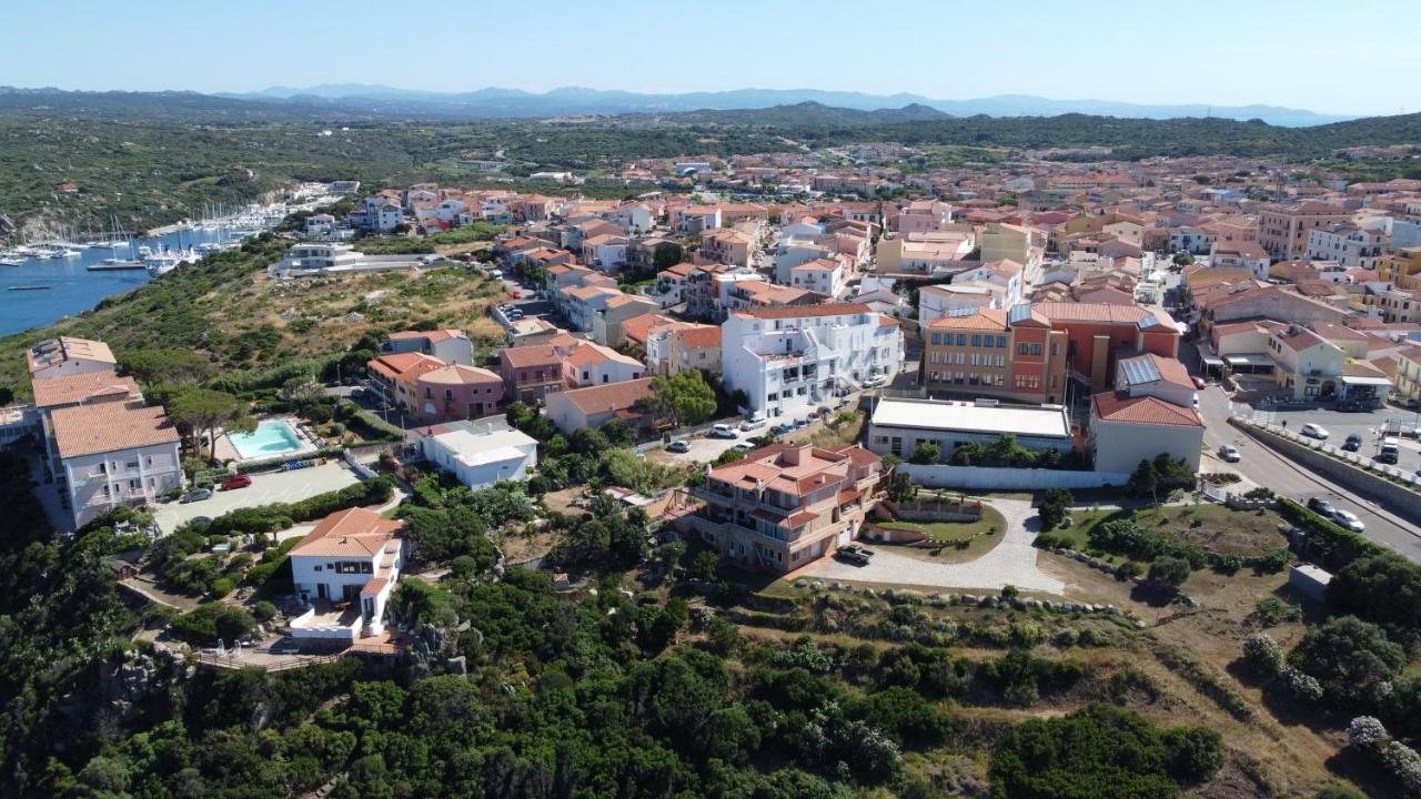 Hotel Da Cecco Santa Teresa Gallura Buitenkant foto