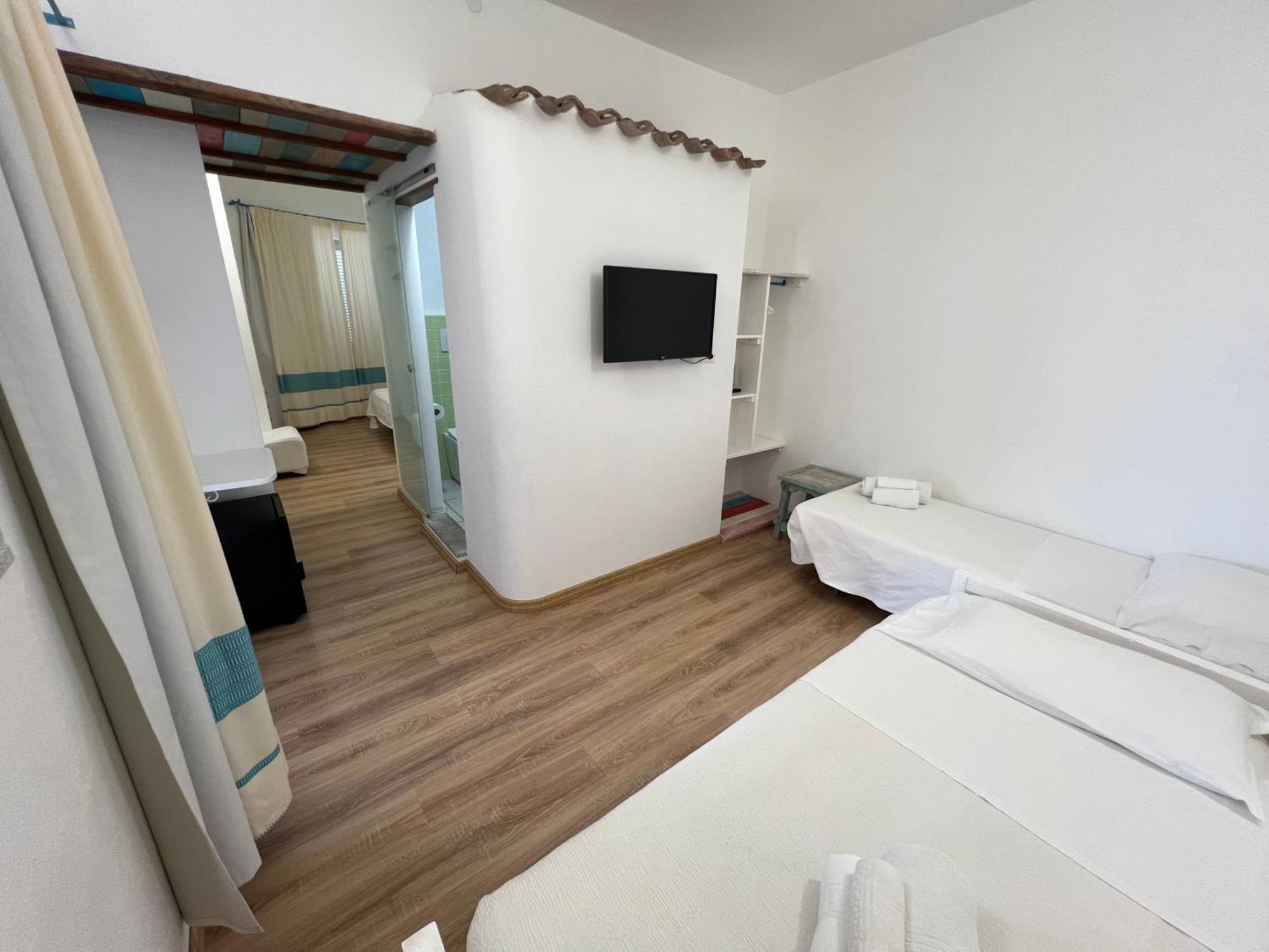 Hotel Da Cecco Santa Teresa Gallura Buitenkant foto