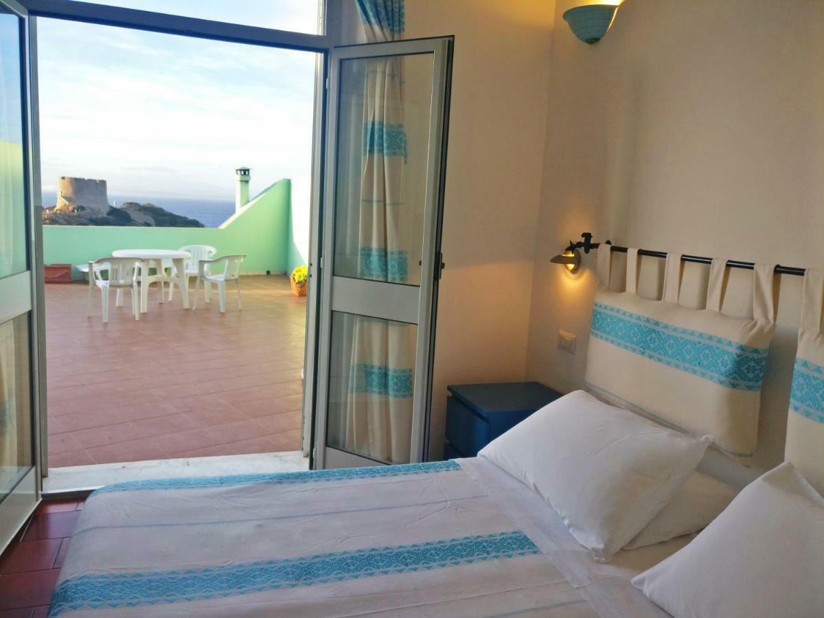 Hotel Da Cecco Santa Teresa Gallura Buitenkant foto